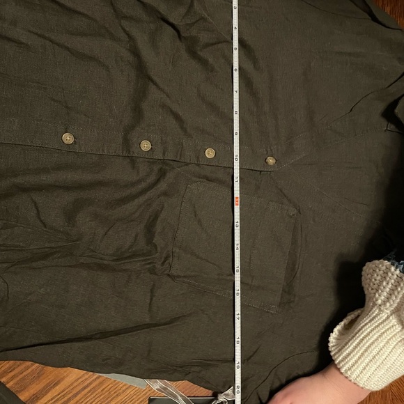 Lightweight dark olive green button down blouse - Picture 5 of 6